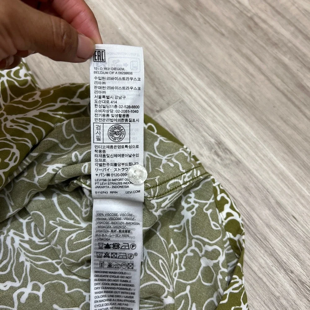 Levi's Classic Camper Shirt 2XL Green printed Relaxed Fit